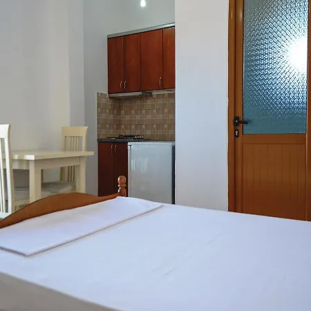 Apartament Studio In Ksamil *
