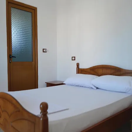 Studio In Ksamil * Борш